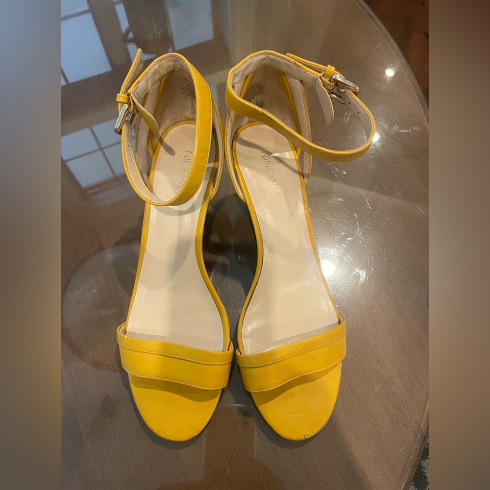 Nine West Mustard Ankle Strap Wedge Sandals, Size 8.5